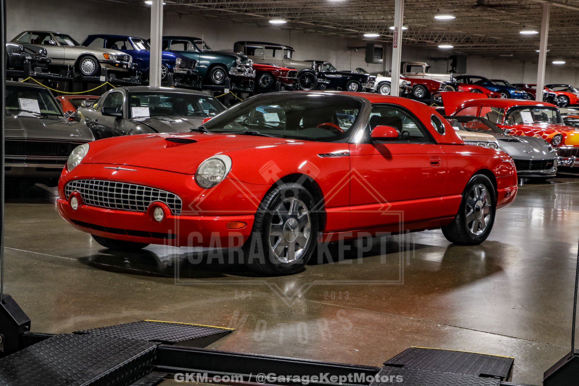 Used 2002 Ford Thunderbird RWD image 3