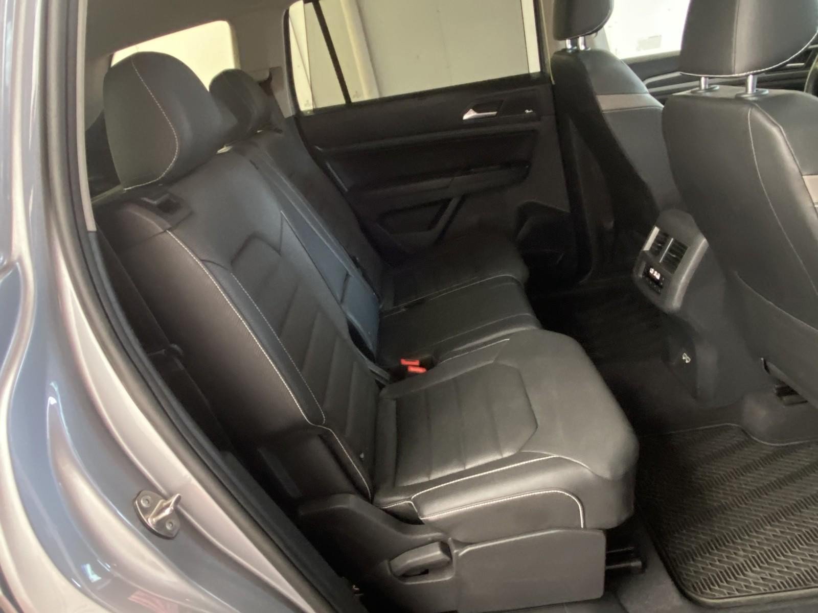 Used 2021 Volkswagen Atlas SEL Premium AWD/4WD image 13