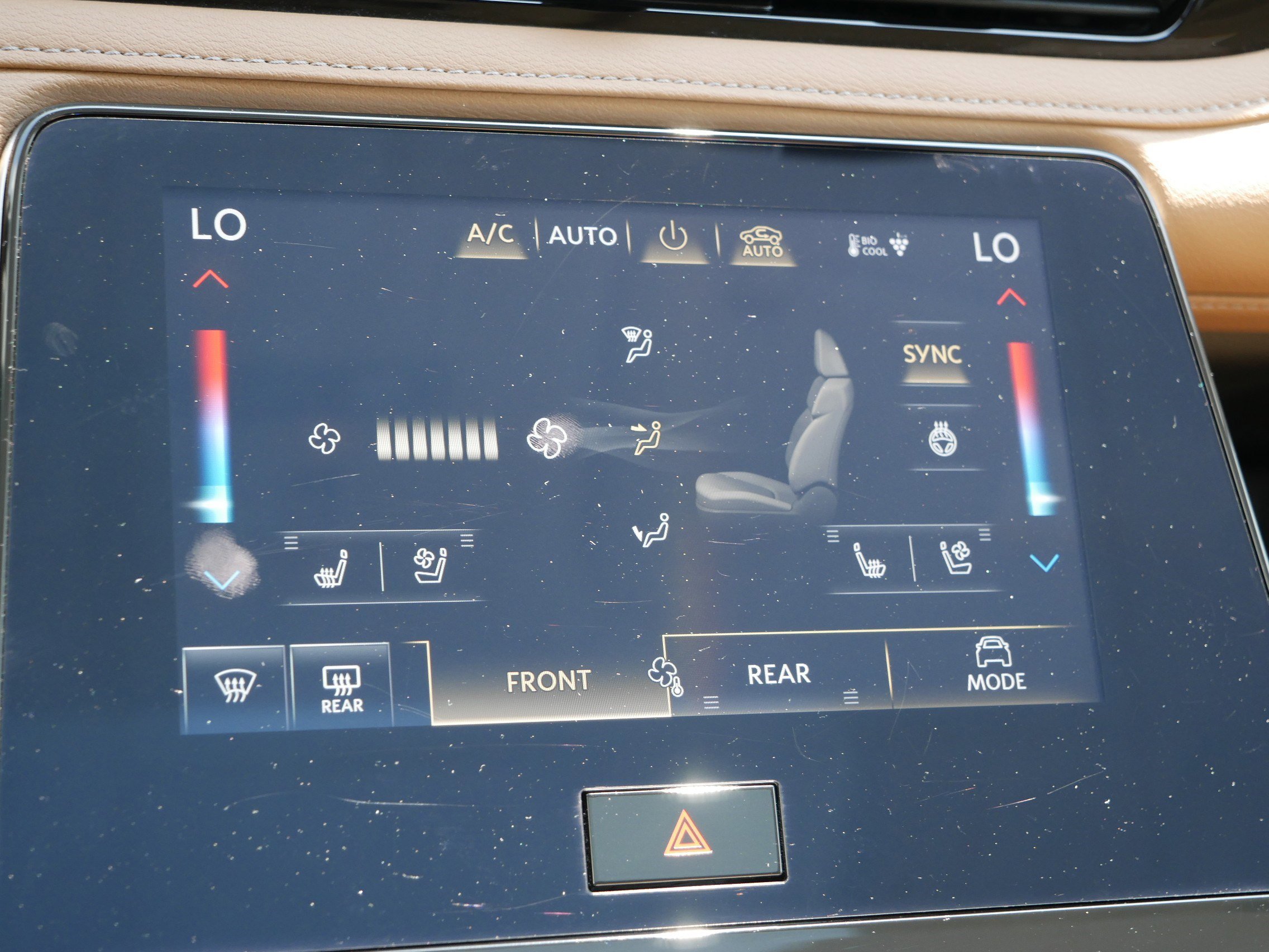 Certified 2025 INFINITI QX80 Sensory image 23