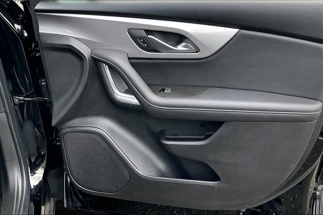 Used 2023 Chevrolet Blazer LT image 25