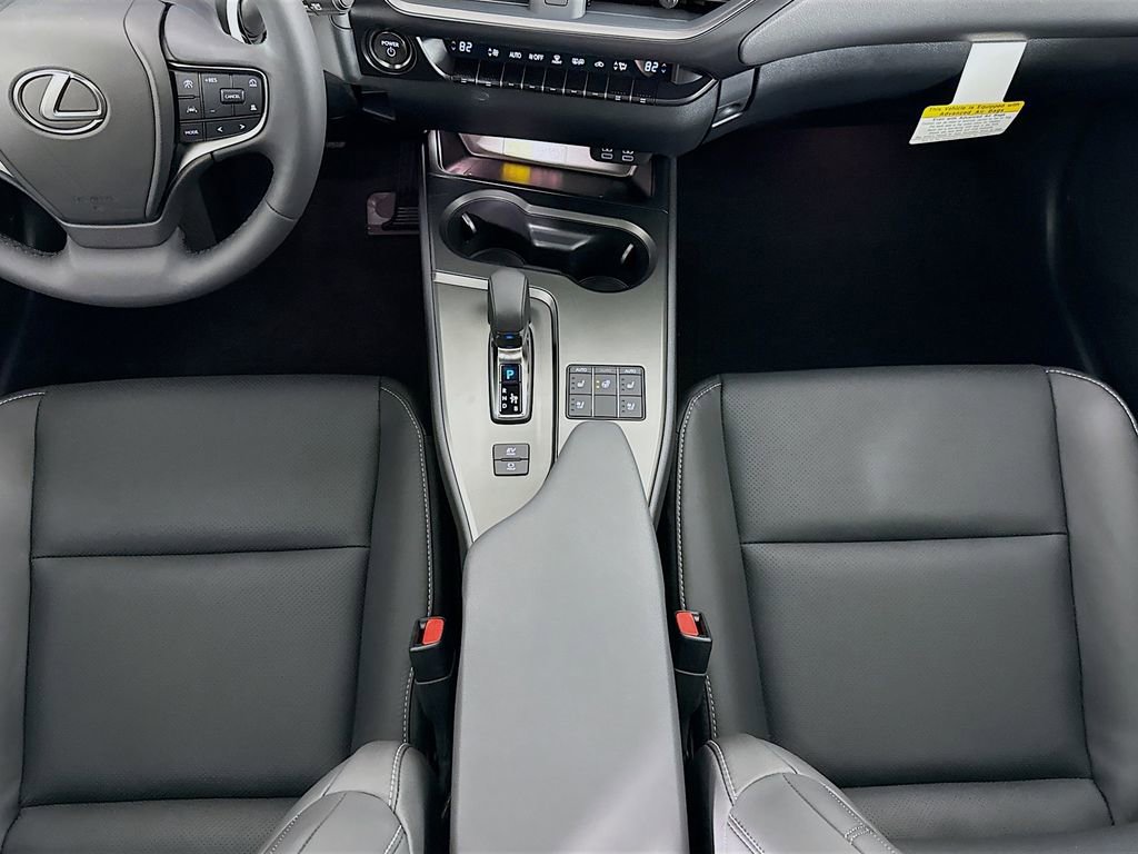 New 2026 Lexus UX 300h AWD image 17