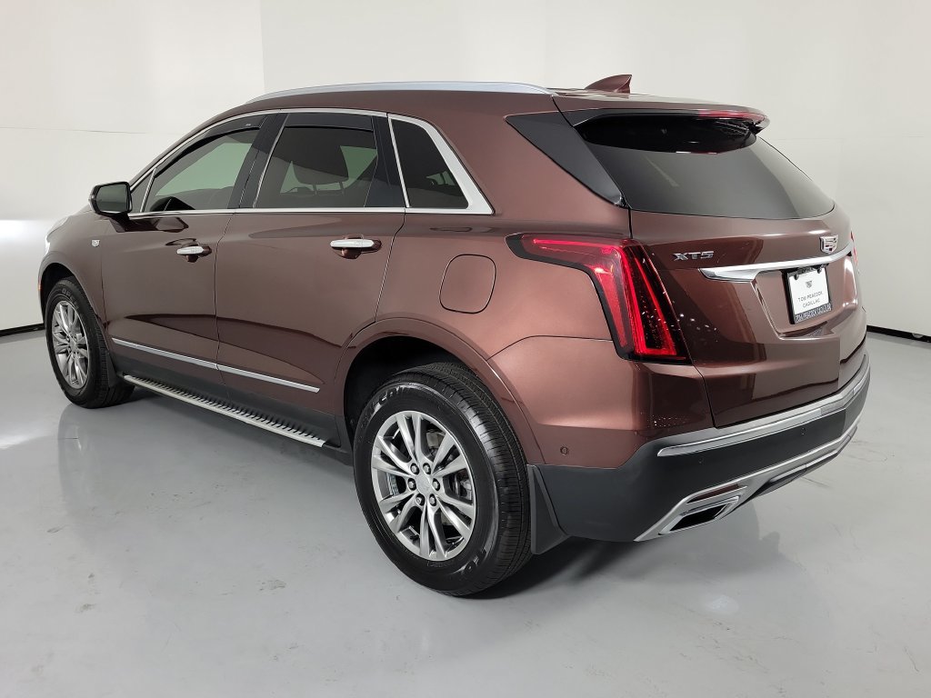 Certified 2022 Cadillac XT5 Premium Luxury w/ Technology Package FWD image 6