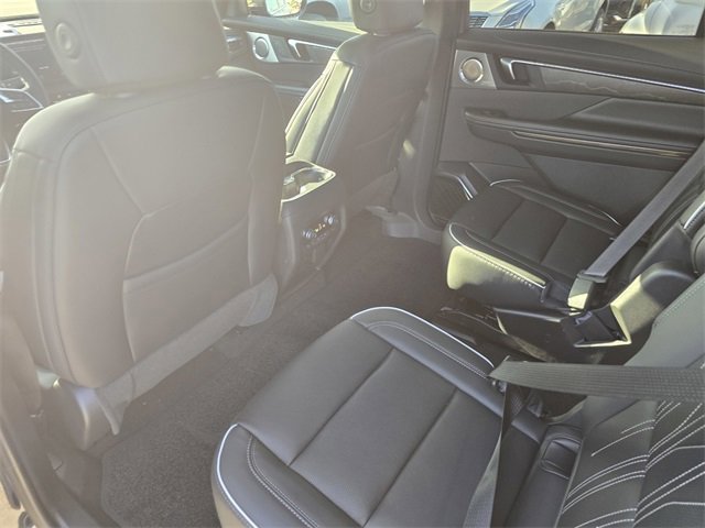 New 2026 Buick Enclave Avenir w/ Super Cruise Package image 11