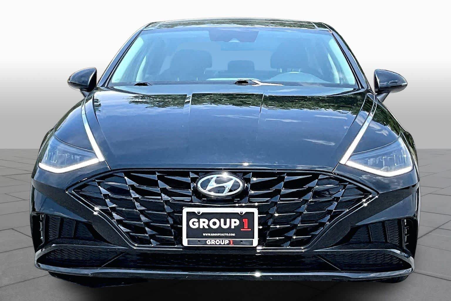 Used 2023 Hyundai Sonata SEL w/ Convenience Package FWD image 4
