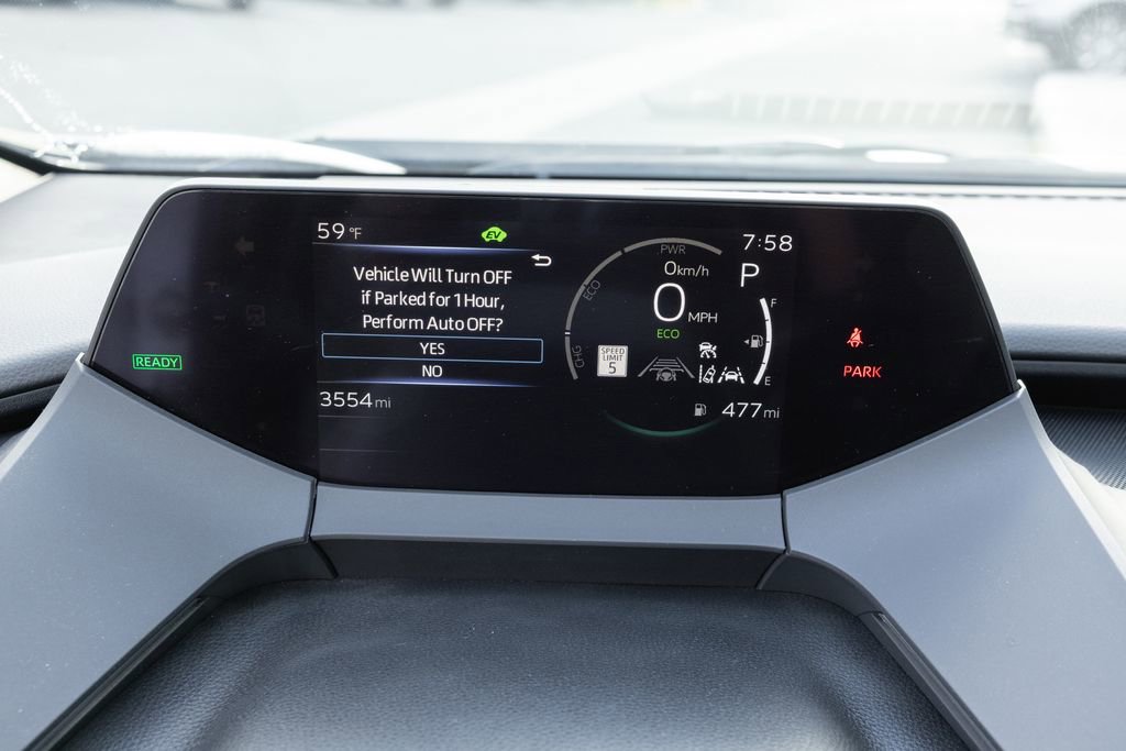 Used 2025 Toyota Prius LE image 15