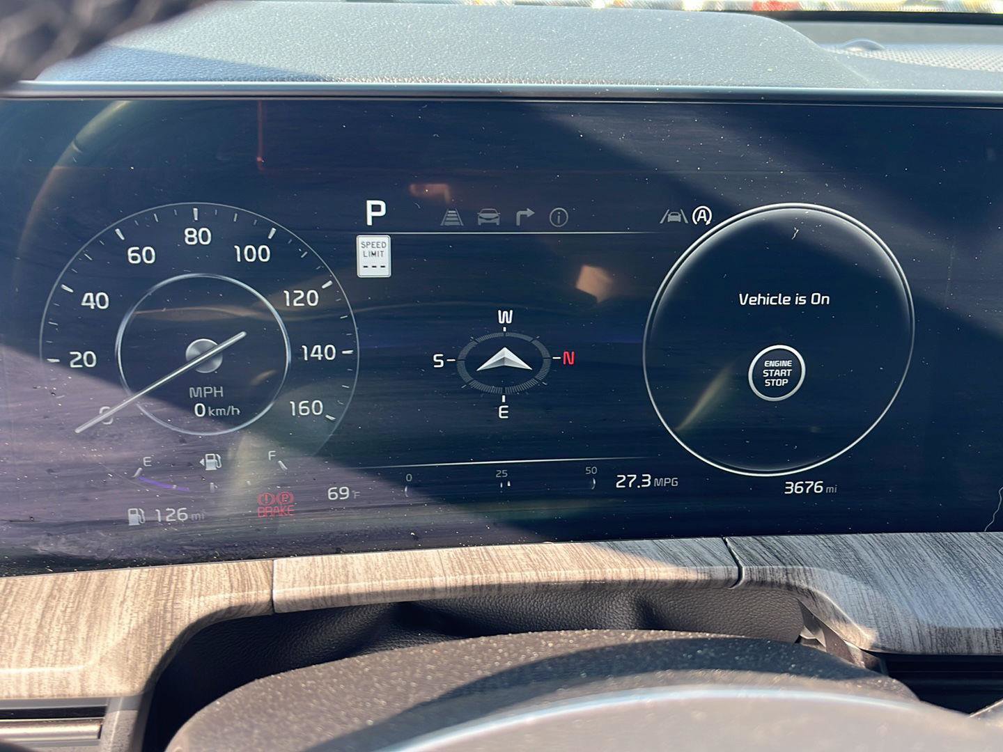 Used 2025 Kia Telluride SX AWD/4WD image 9
