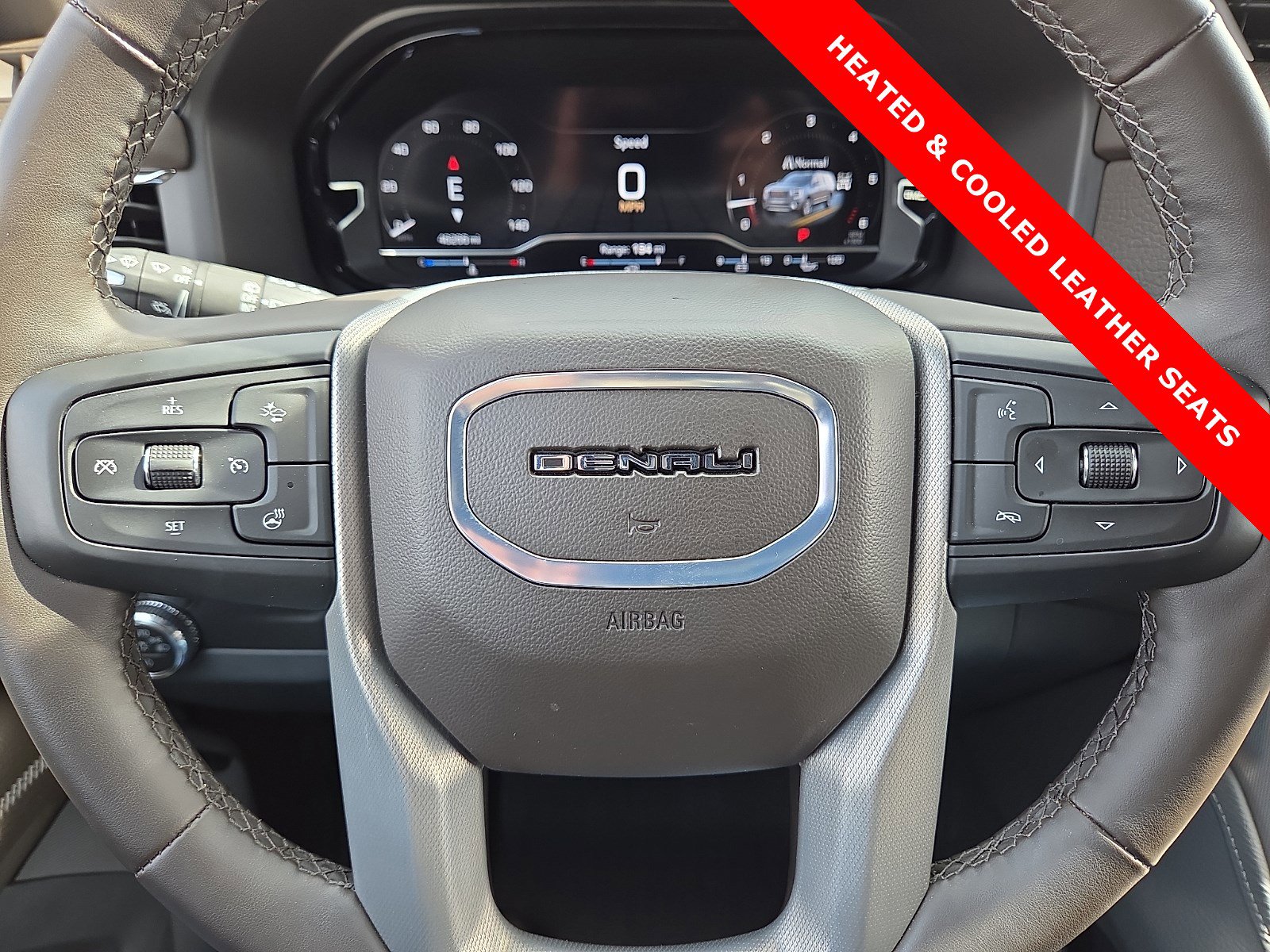 Used 2024 GMC Yukon Denali image 24