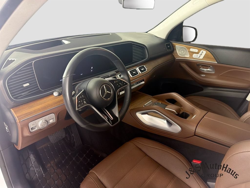 Used 2024 Mercedes-Benz GLE 350 4MATIC image 9