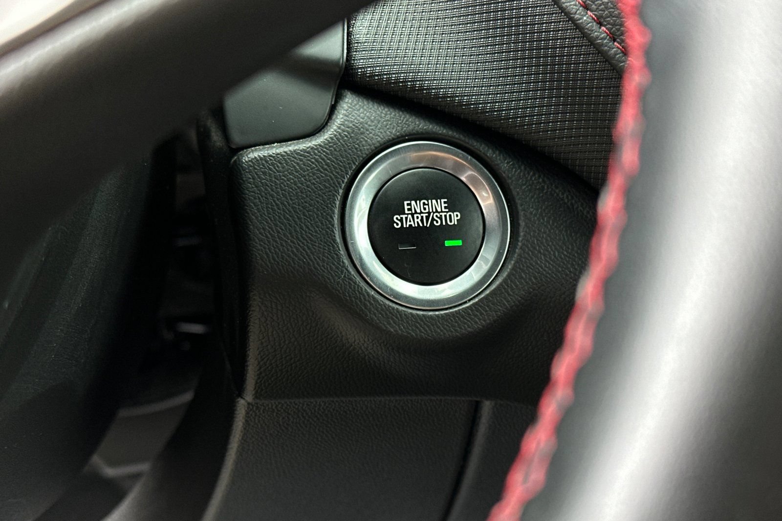 Used 2023 Chevrolet Equinox RS FWD image 29