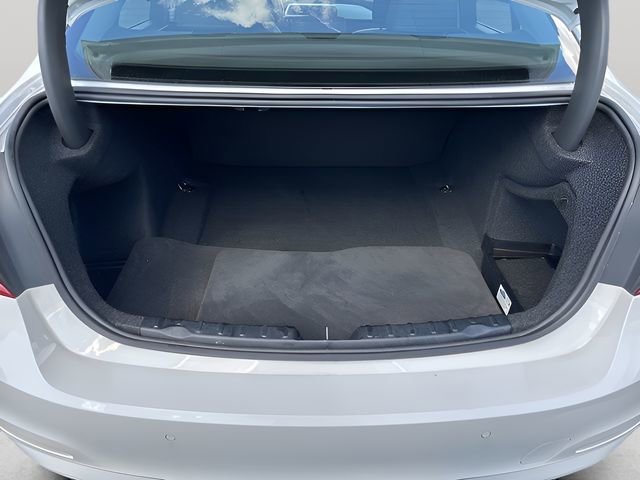 Used 2017 BMW 320i xDrive Sedan image 15