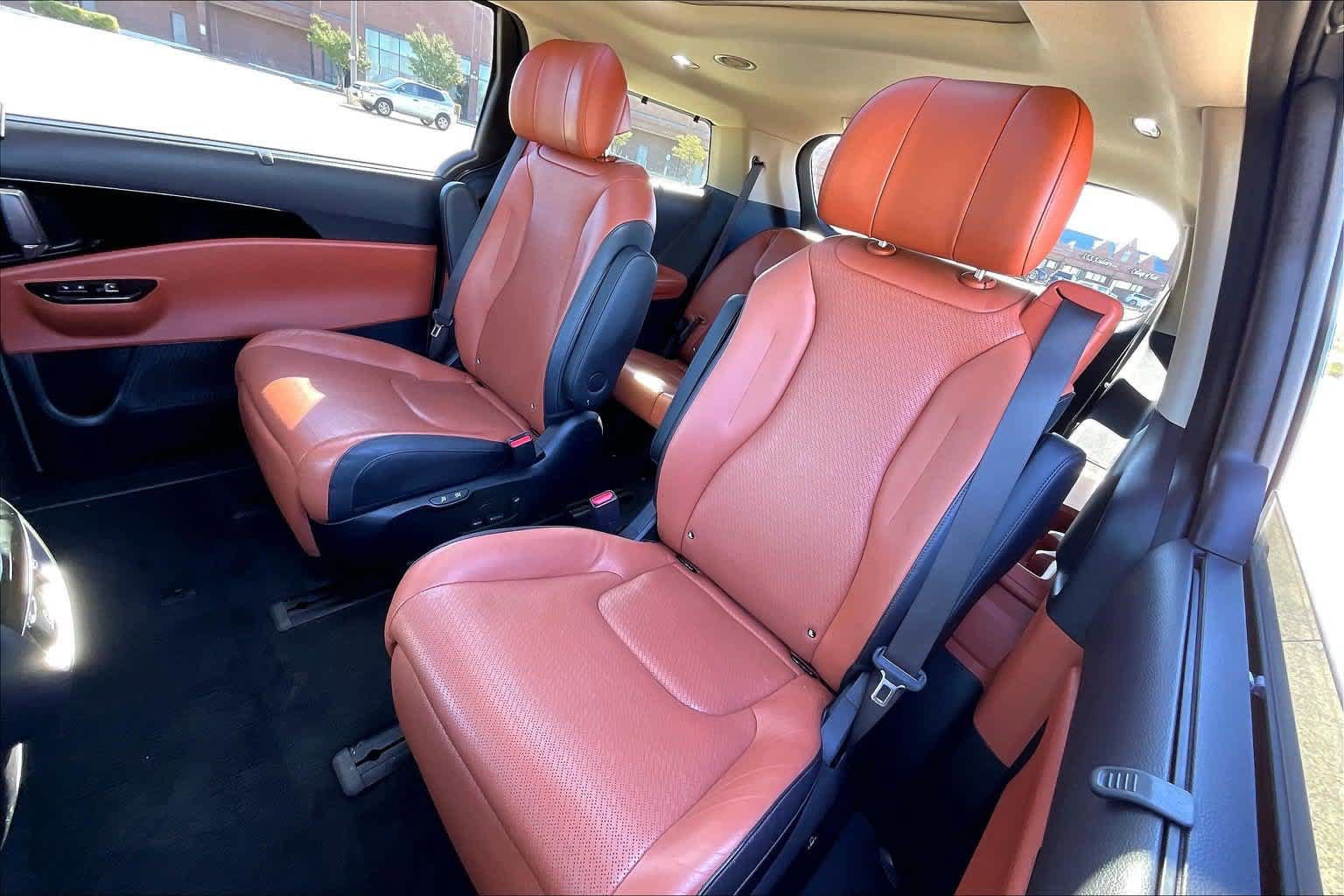 Used 2022 Kia Carnival SX Prestige FWD image 27