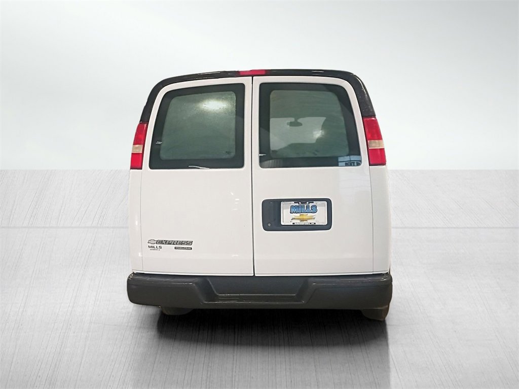 Used 2013 Chevrolet Express 1500 image 6