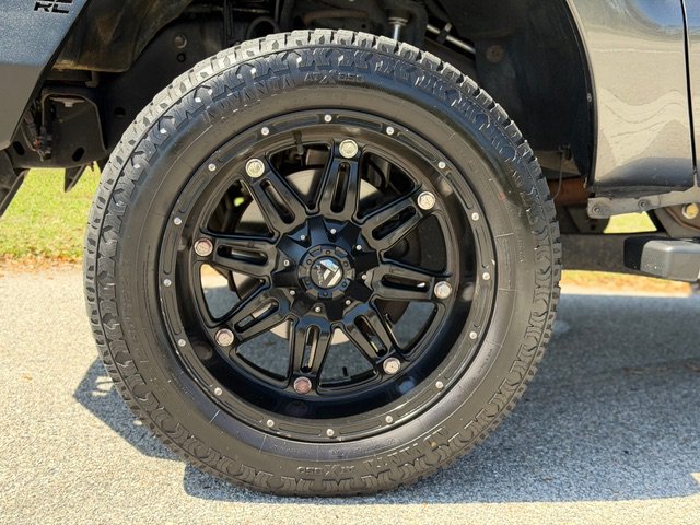 Used 2016 Ford F250 XLT w/ XLT Premium Package image 11