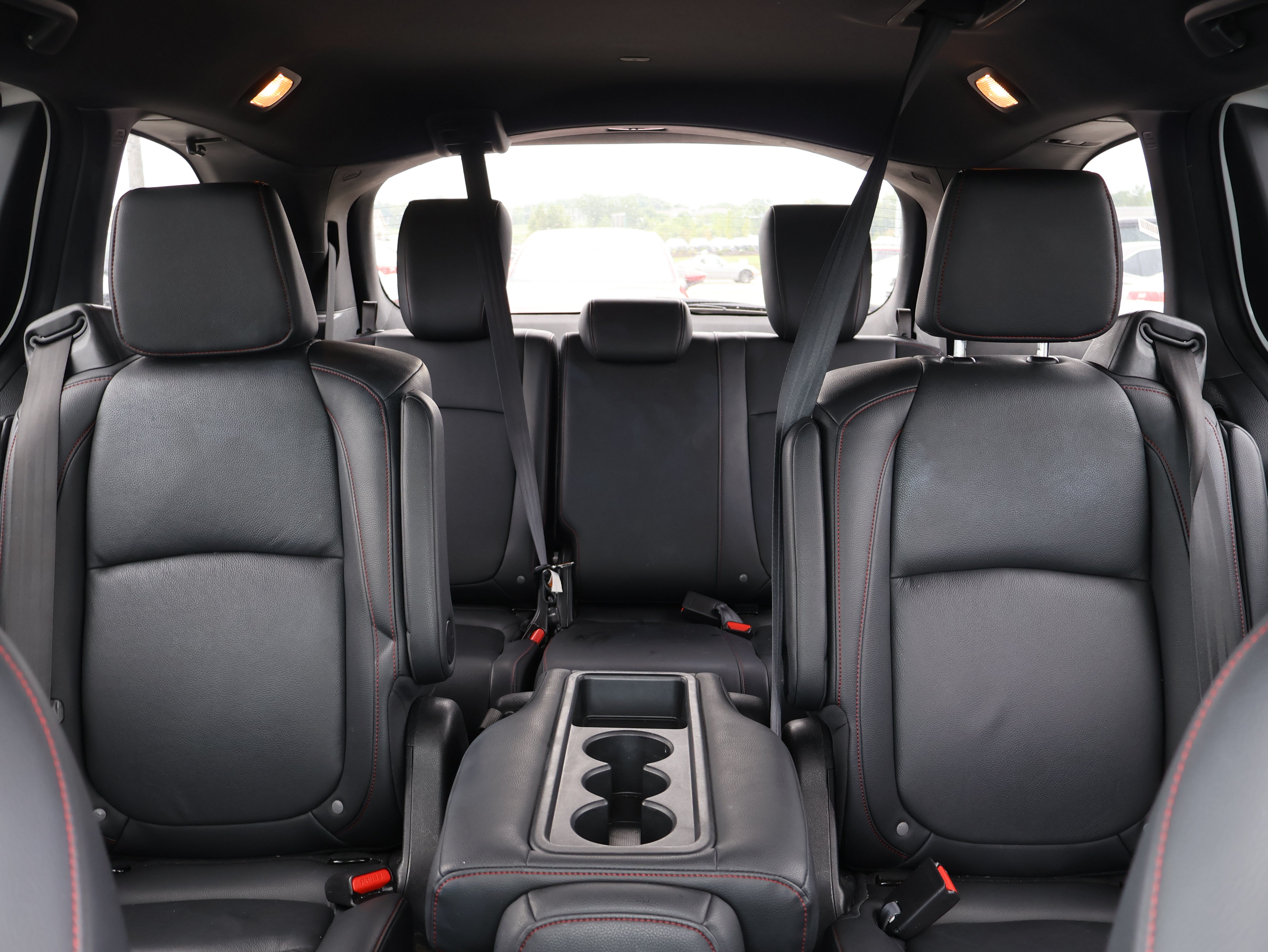 Used 2025 Honda Odyssey Sport-L image 44