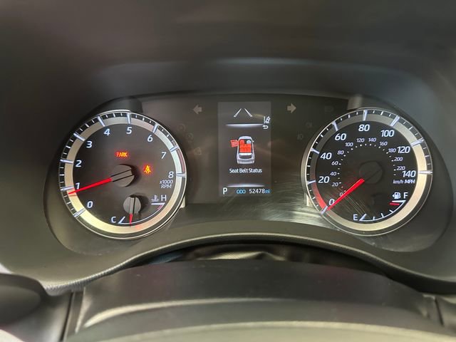 Certified 2021 Toyota Highlander L image 20