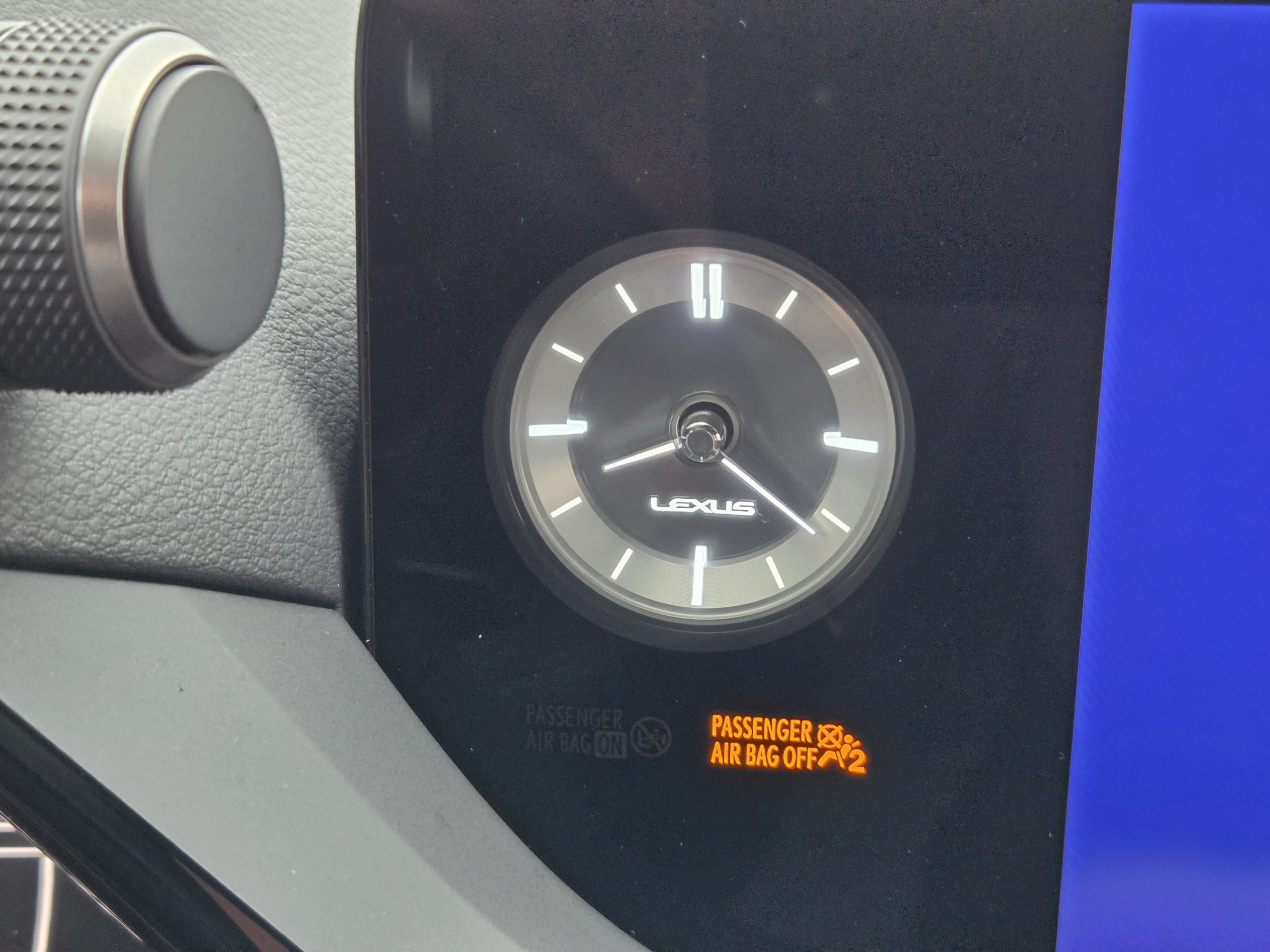 Used 2023 Lexus ES 350 w/ Premium Package FWD image 11