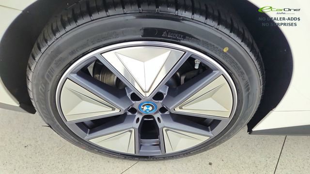 Used 2023 BMW i4 eDrive35 RWD image 59