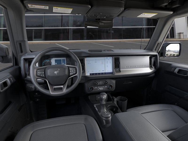 New 2025 Ford Bronco Outer Banks image 9