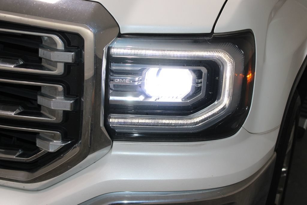 Used 2018 GMC Sierra 1500 SLT AWD/4WD image 58