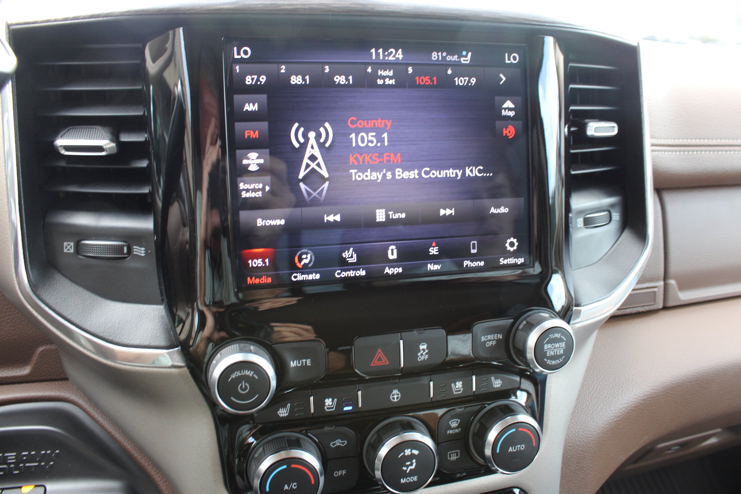 Certified 2021 RAM 2500 Laramie AWD/4WD image 29