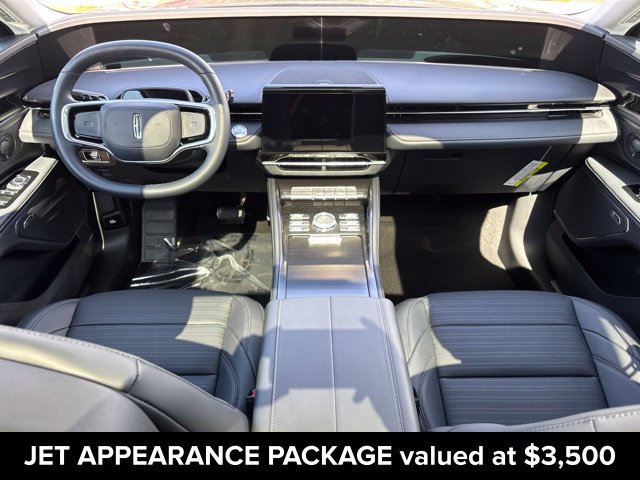 New 2026 Lincoln Nautilus Reserve w/ Jet Appearance Package AWD/4WD image 3