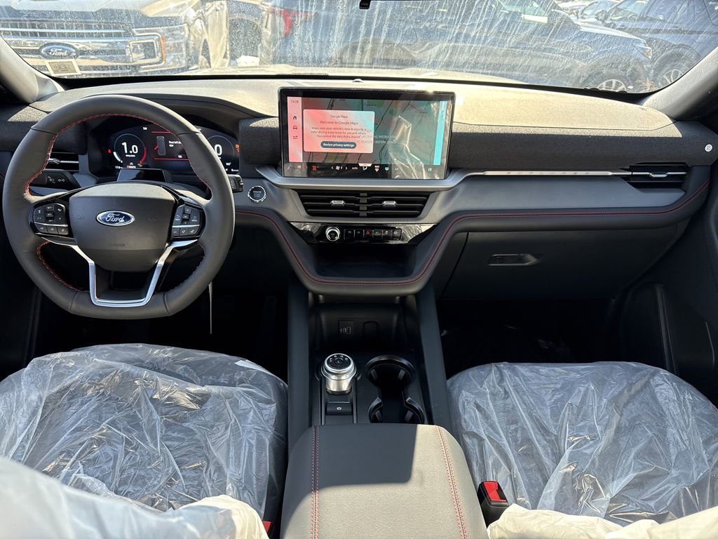 Used 2026 Ford Explorer ST-Line w/ ST-Line Street Pack image 9