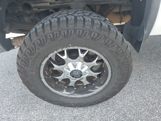 Used 2017 GMC Sierra 2500 Denali w/ Duramax Plus Package image 12