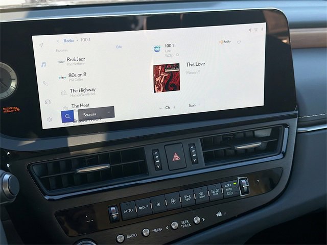 New 2025 Lexus ES 350 w/ Premium Package image 33