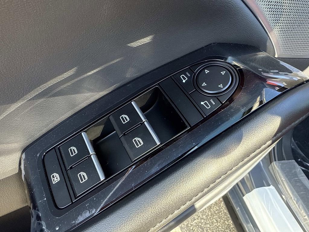 New 2026 MAZDA MAZDA3 2.5 S Hatchback w/ Premium Pkg image 24