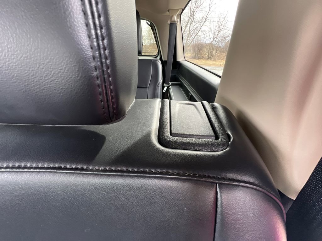 Used 2024 Ford Expedition Max XLT image 33