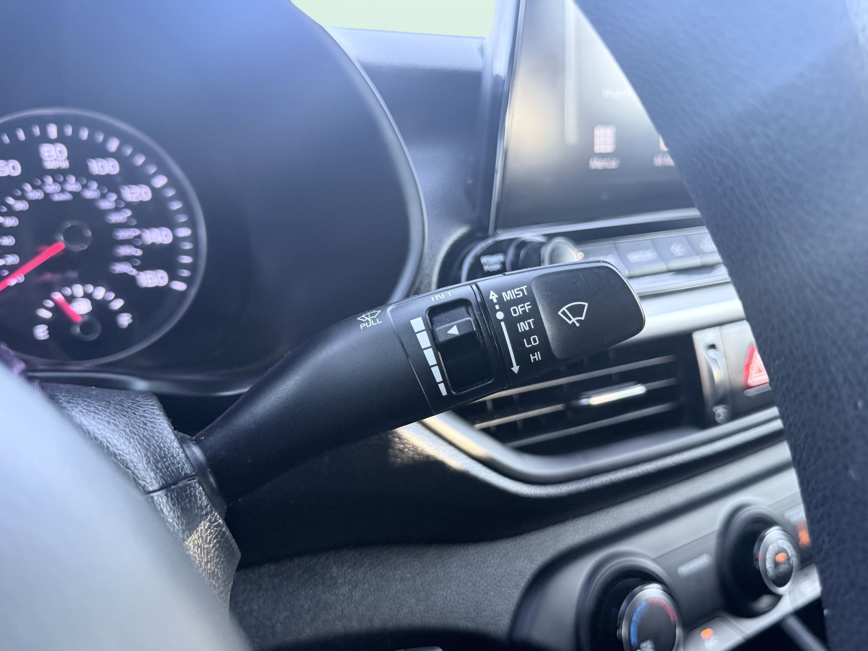 Used 2020 Kia Forte LXS image 40