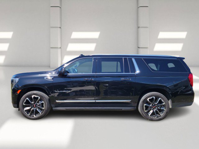 Used 2022 GMC Yukon XL SLT AWD/4WD image 4
