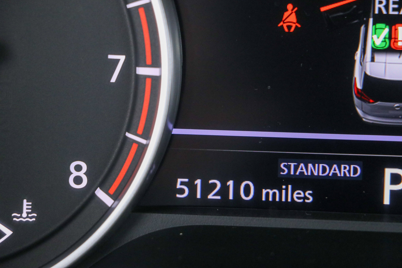 Used 2024 Nissan Rogue SV w/ SV Premium Package FWD image 16