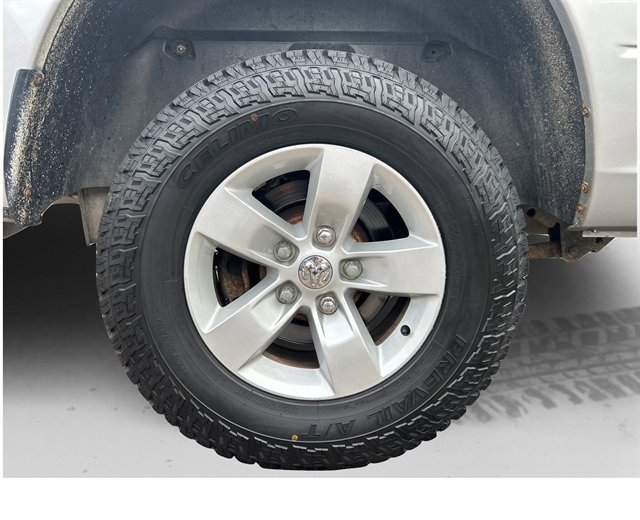 Used 2017 RAM 1500 ST w/ SXT Appearance Group AWD/4WD image 16