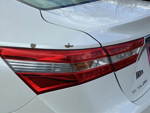 Used 2015 Toyota Avalon XLE image 11