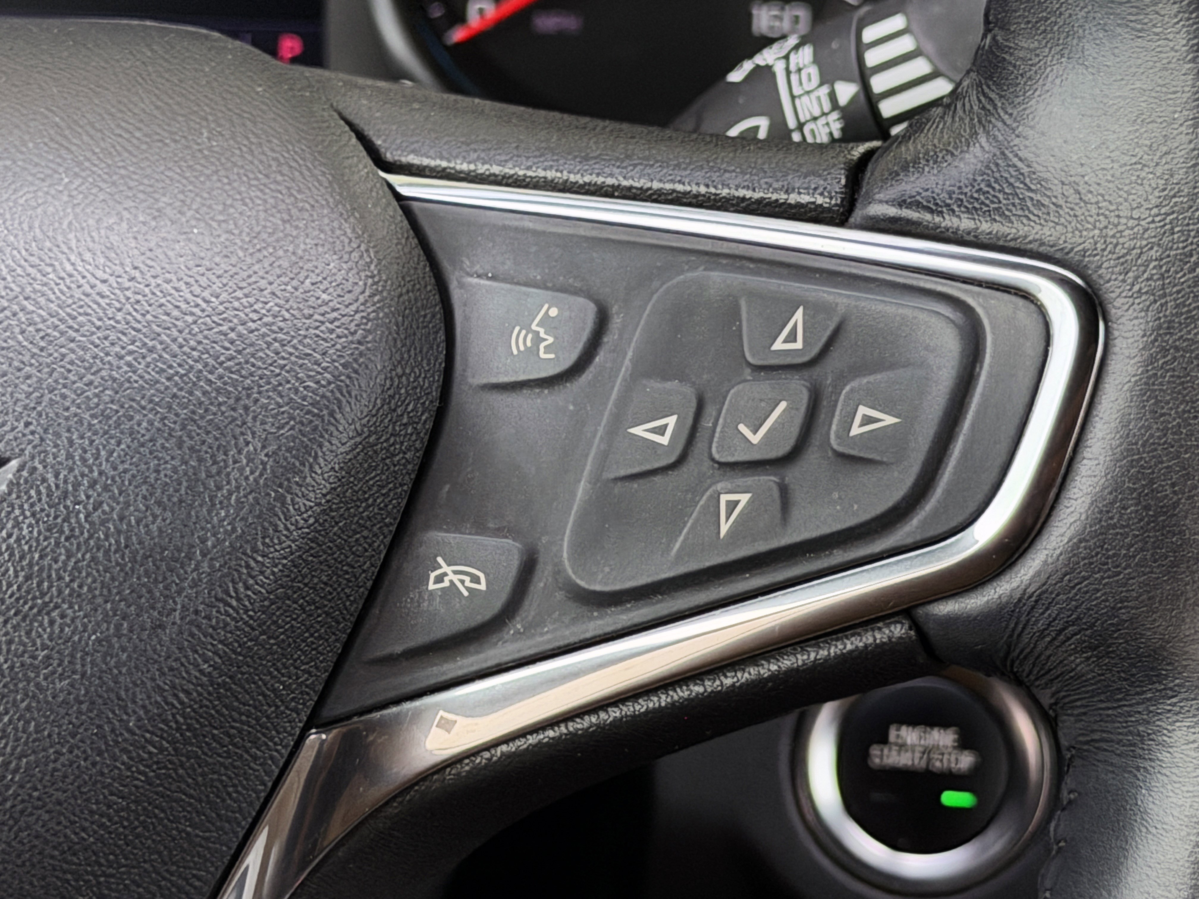 Used 2020 Chevrolet Equinox Premier AWD/4WD image 20