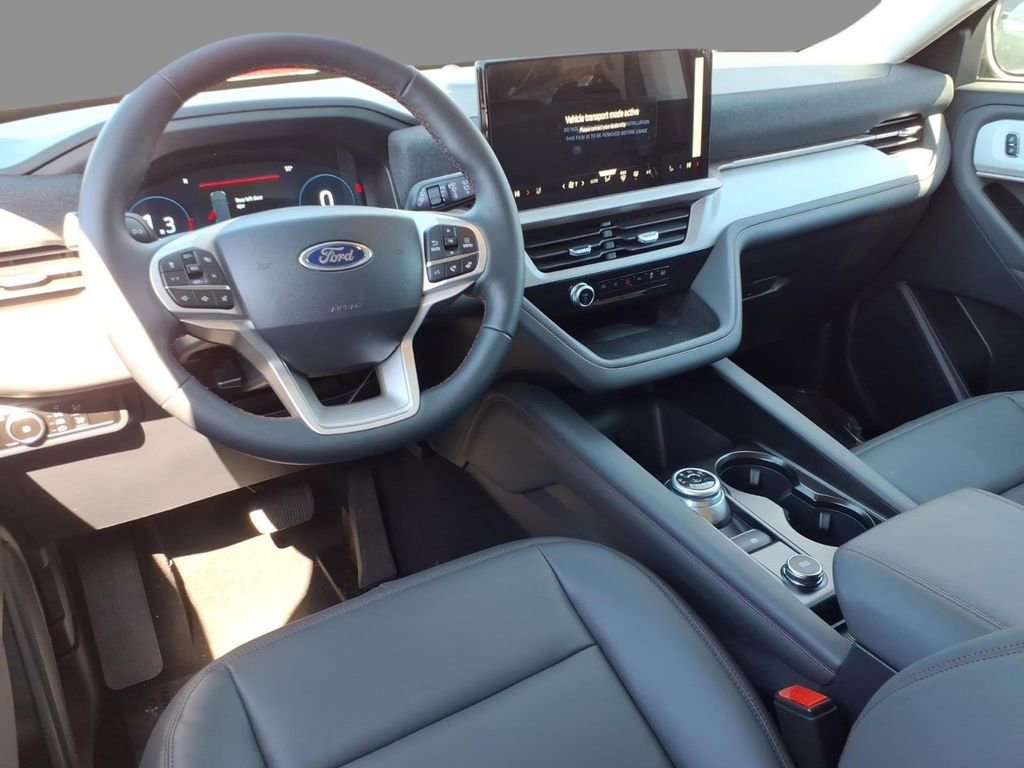 New 2026 Ford Explorer Active w/ Active Comfort Package image 6
