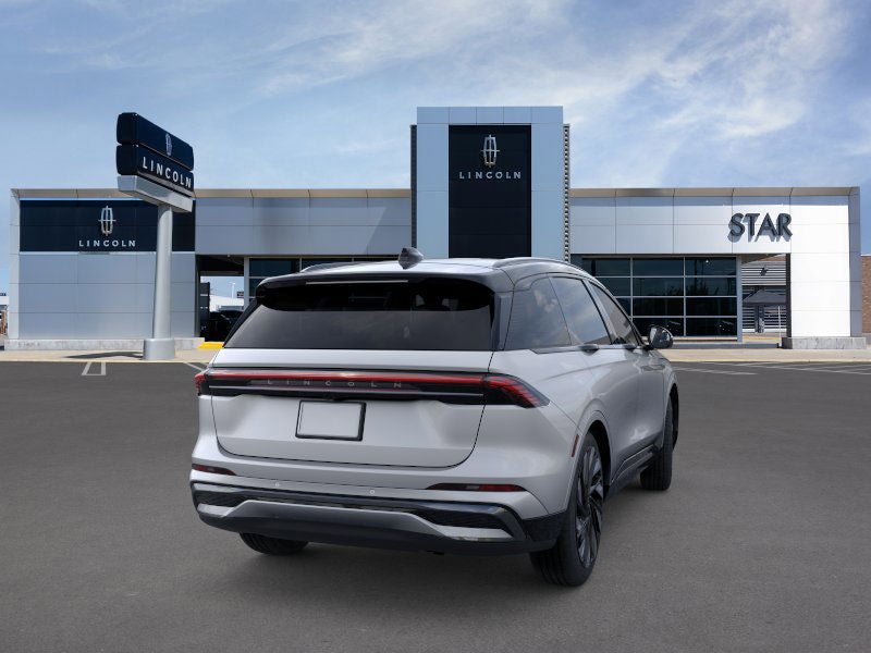 New 2025 Lincoln Nautilus Reserve w/ Jet Appearance Package AWD/4WD image 8