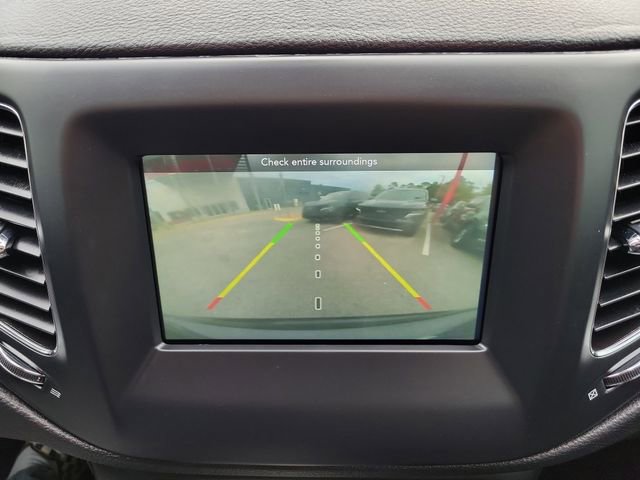 Used 2019 Jeep Compass Latitude image 31