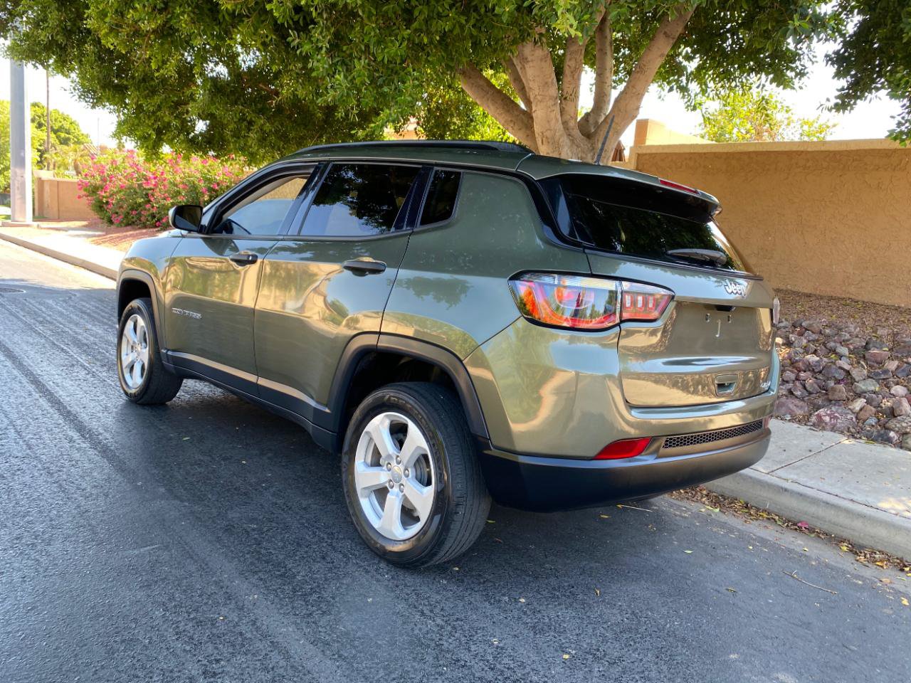 Used 2018 Jeep Compass Sport AWD/4WD image 70