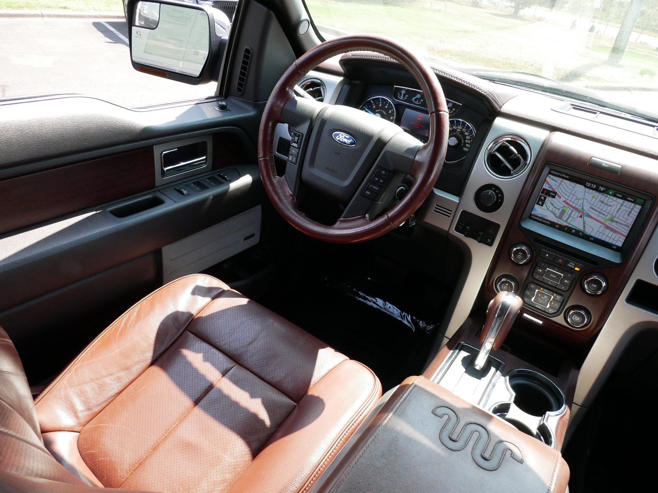 Used 2013 Ford F150 King Ranch w/ King Ranch Luxury Pkg AWD/4WD image 9