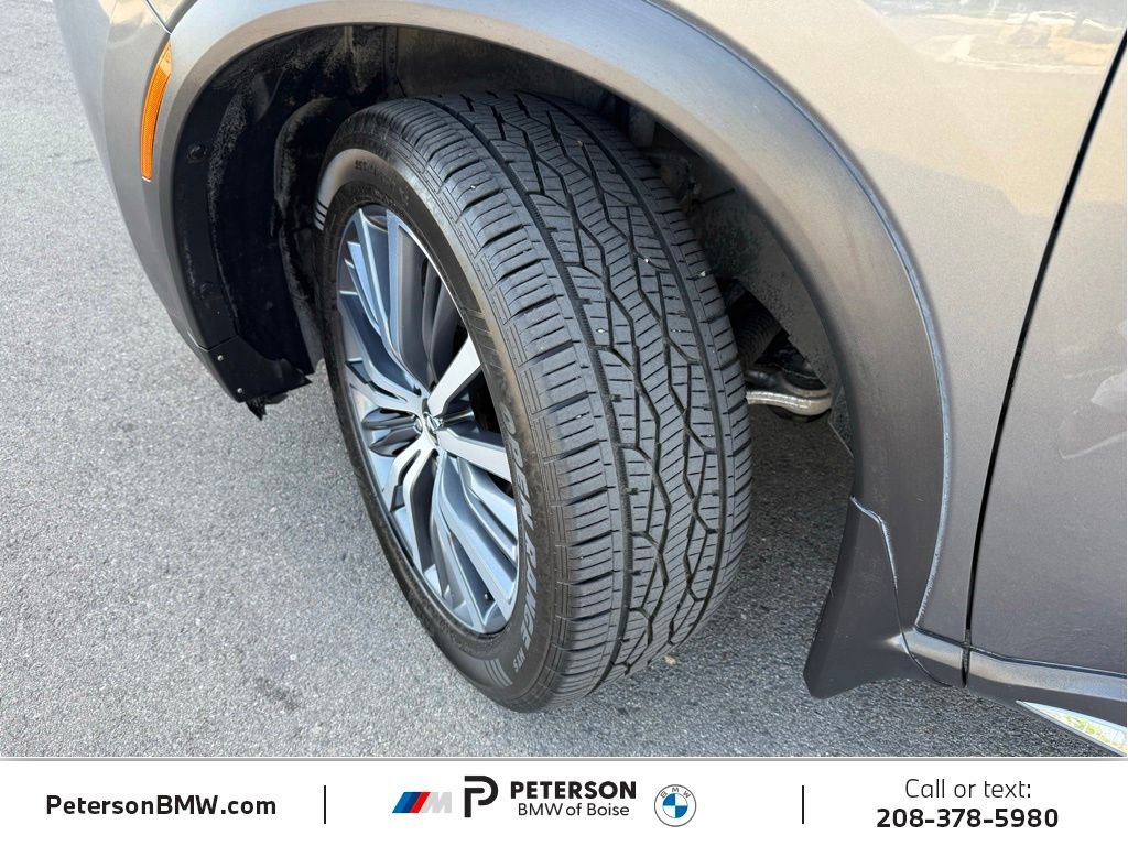 Used 2023 INFINITI QX60 Sensory w/ Cargo Package AWD/4WD image 34