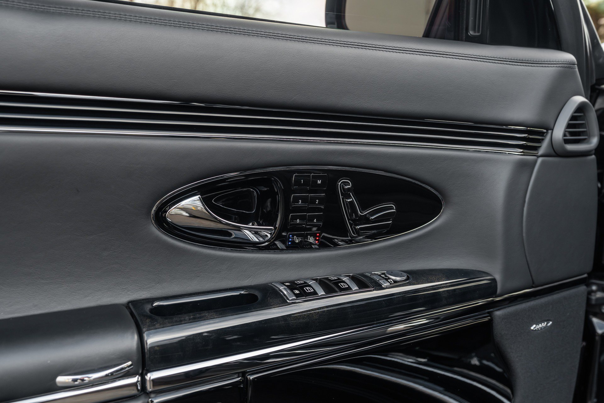 Used 2009 Maybach 57 S image 43