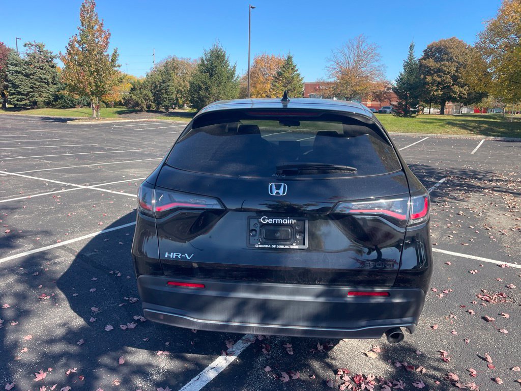 Used 2025 Honda HR-V Sport image 7