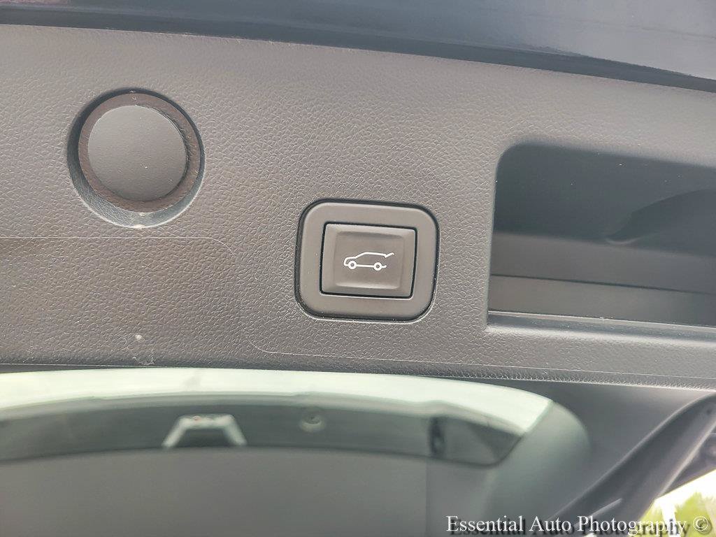 Certified 2025 Chevrolet Equinox RS w/ Safety and Technology Package AWD/4WD image 21