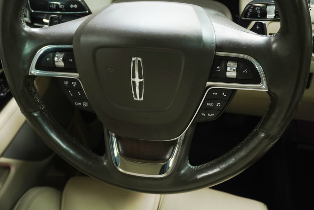 Used 2019 Lincoln Navigator L Reserve AWD/4WD image 28