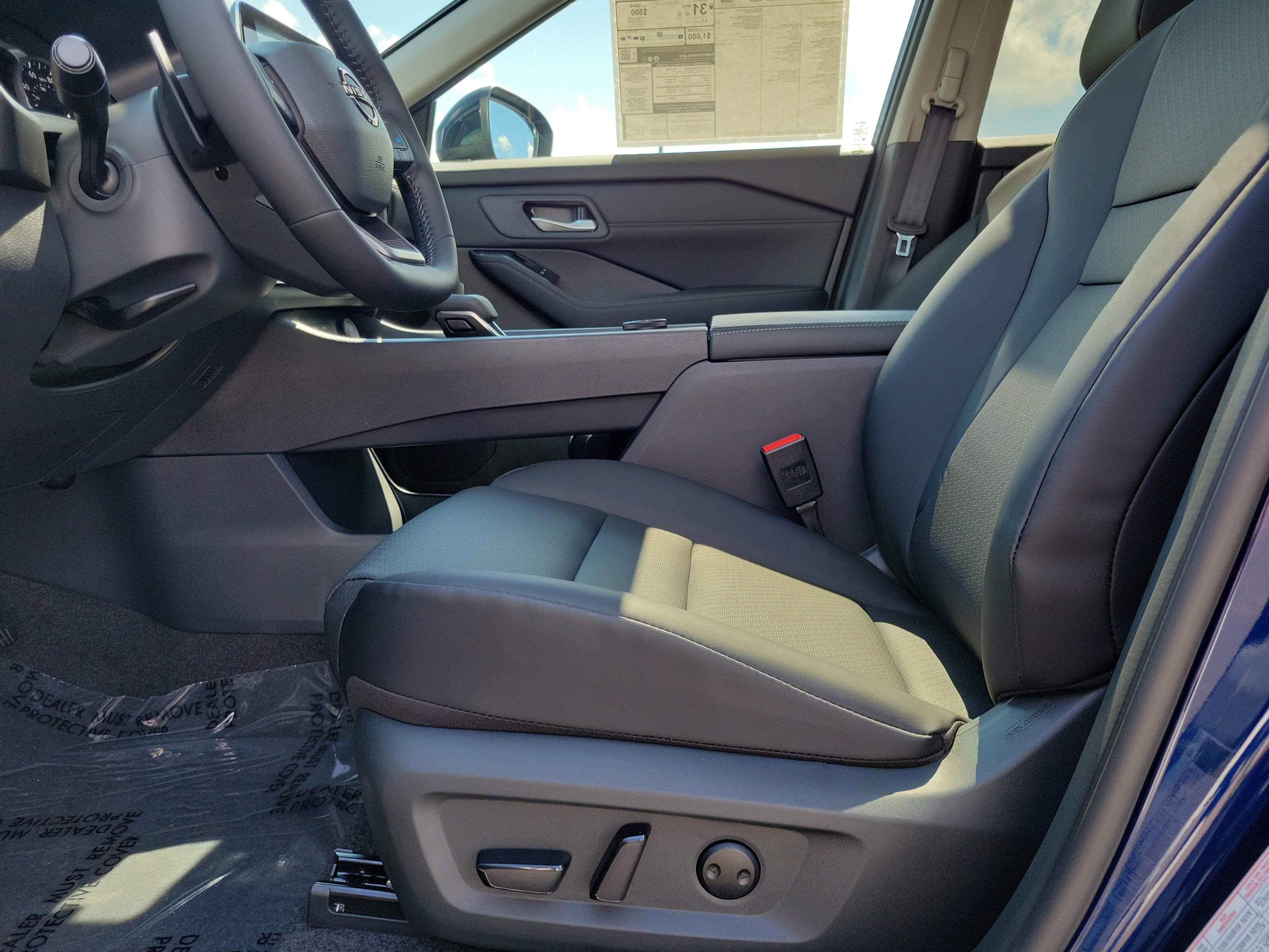 New 2026 Nissan Rogue Dark Armor AWD/4WD image 16