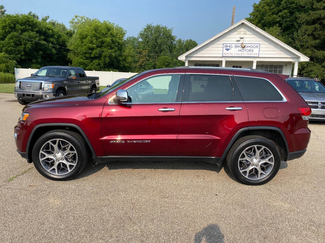 Used 2020 Jeep Grand Cherokee Limited image 2