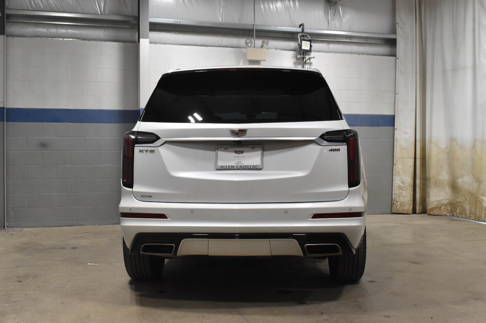 Certified 2025 Cadillac XT6 Sport w/ Technology Package AWD/4WD image 27