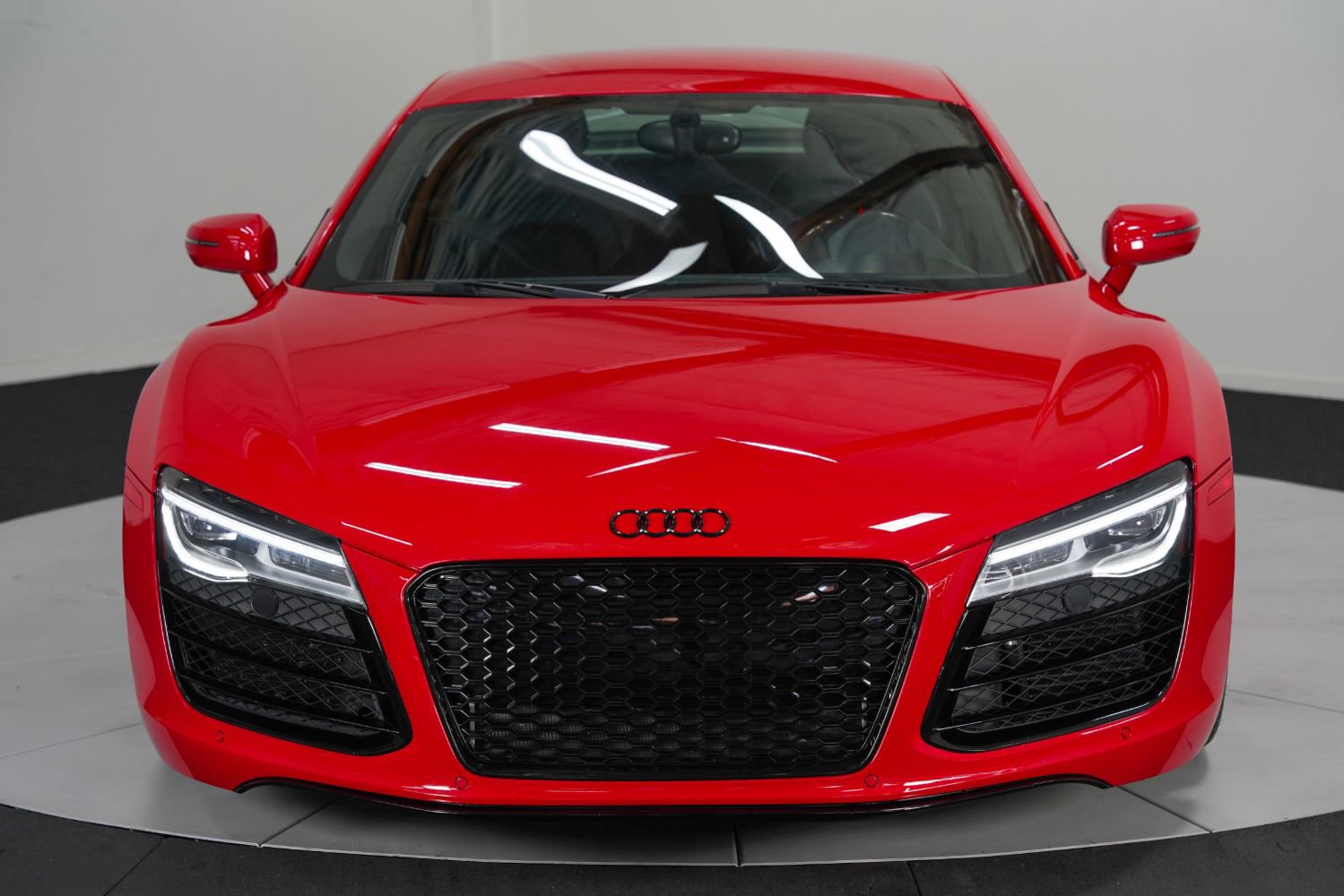 Used 2014 Audi R8 V10 AWD/4WD image 10